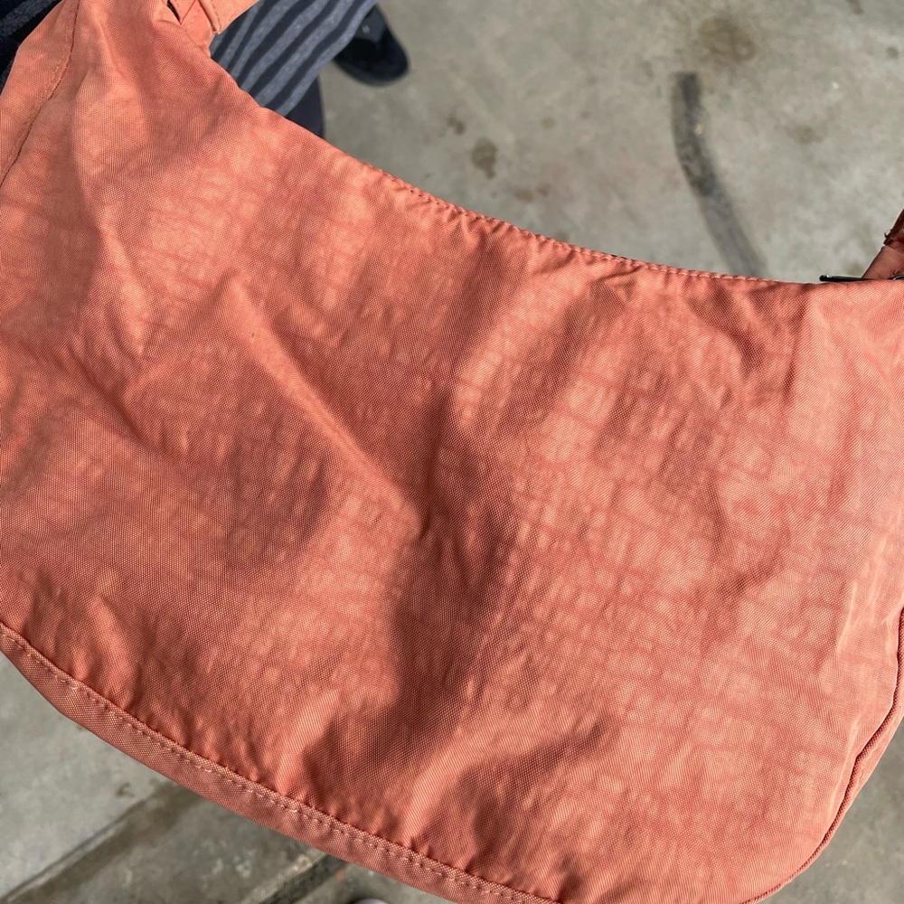 ON HOLD baggu crescent DO NOT BUY